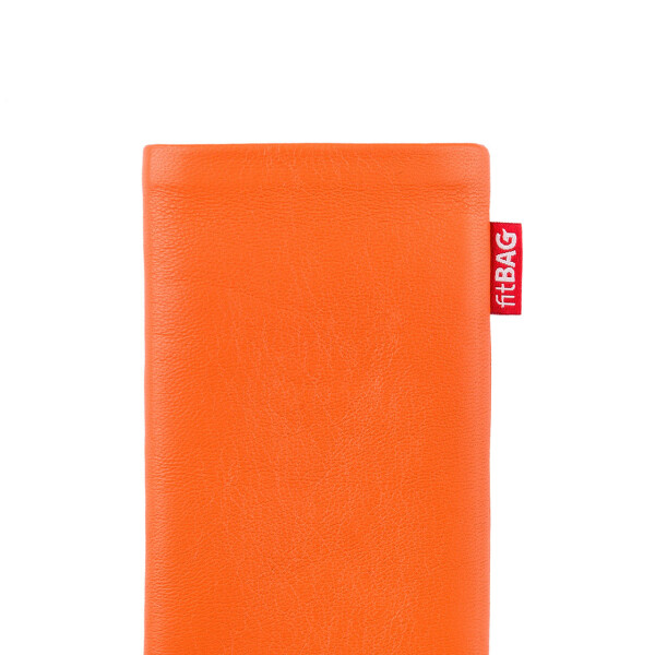 fitBAG Beat Orange    custom tailored nappa leather sleeve with integrated MicroFibre lining